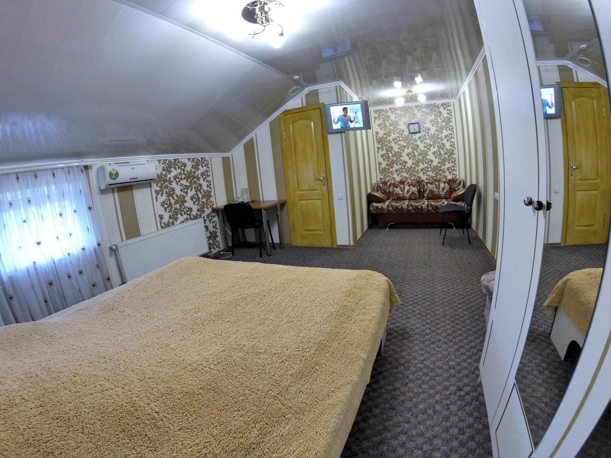 Hotel Katrin Vinnytsia Extérieur photo